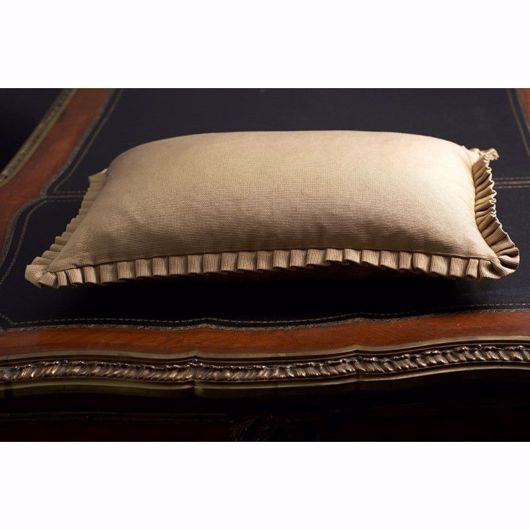 Picture of SILK TEXTURE PILLOW WITH FLANGE