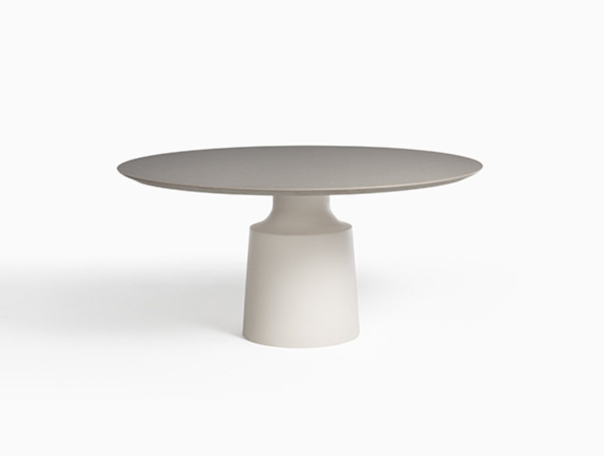 Picture of PESO DINING TABLE SIZE 2