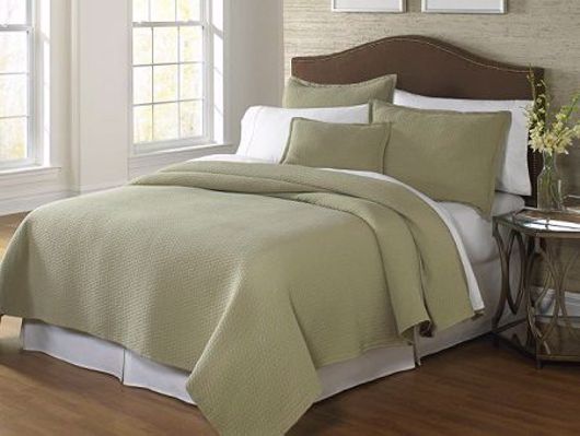 Picture of ELLA COLLECTION Tracey Sage Coverlet Twin