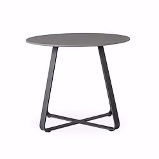 Picture of ACCESSORIES 24" ROUND END TABLE