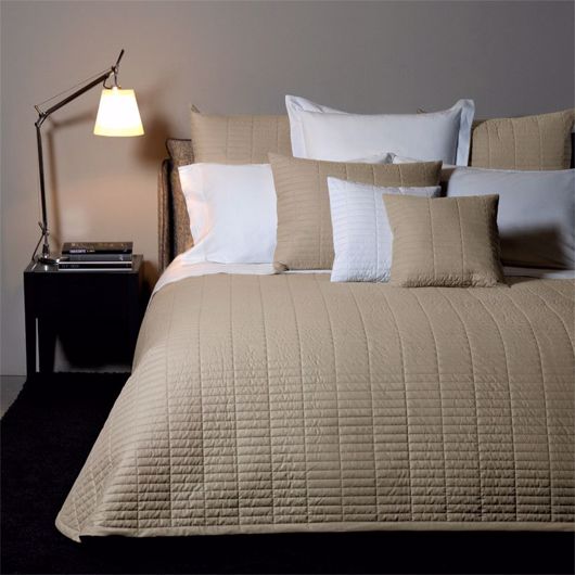 Picture of SPOLETO QUILTED COVERLET